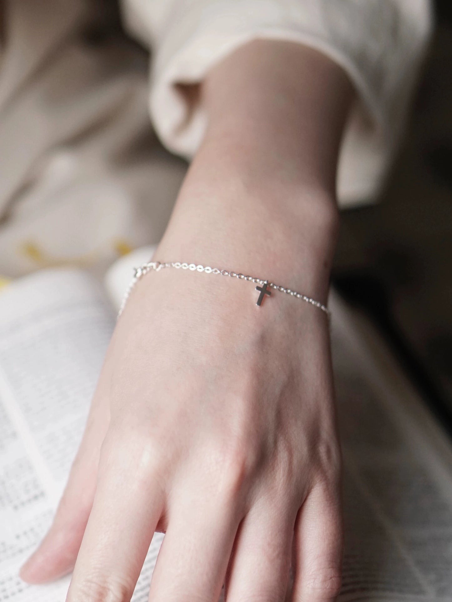 {heym}“Rock of Ages, Cleft for Me” — 925 Silver Cross Bracelet for Her