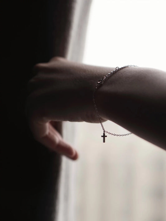 {heym}“Rock of Ages, Cleft for Me” — 925 Silver Cross Bracelet for Her