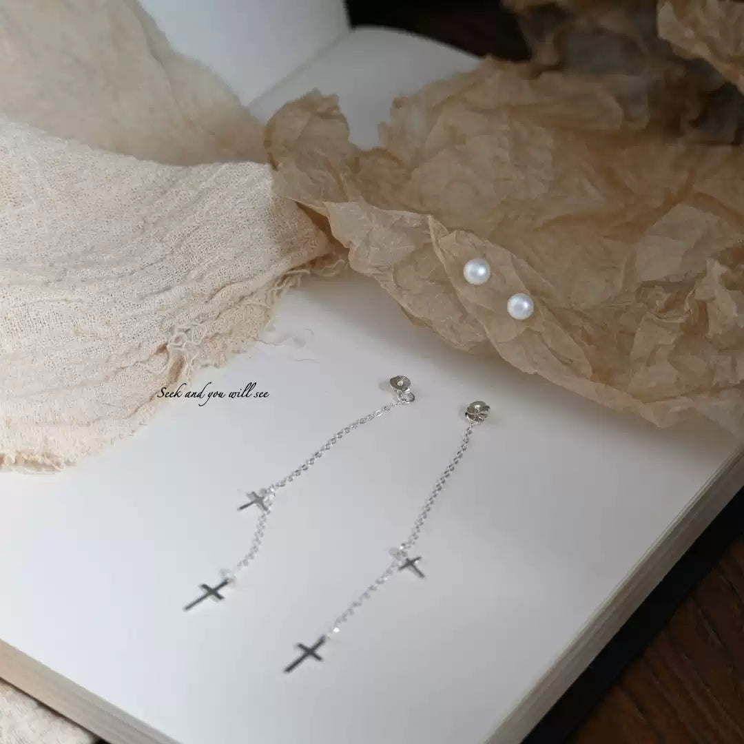 {Xun studio} — 4A Freshwater Pearl Cross Convertible Earrings